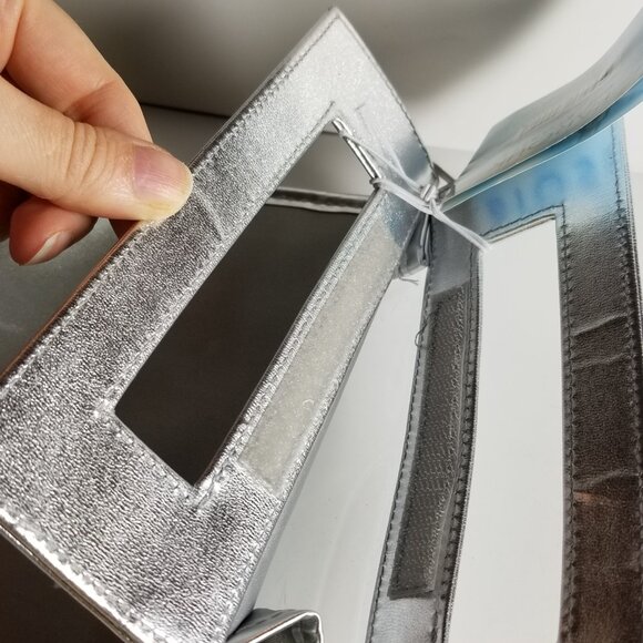 ✅NWT Tall Silver Fabric Biosilk Cosmetic Bag with Clear Window. Velcro closure - Picture 6 of 7